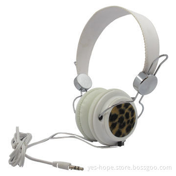 Promotional Cheap Price Stereo Headphone, 20-20kHz Frequency Range, 2.2m Cable LengthNew